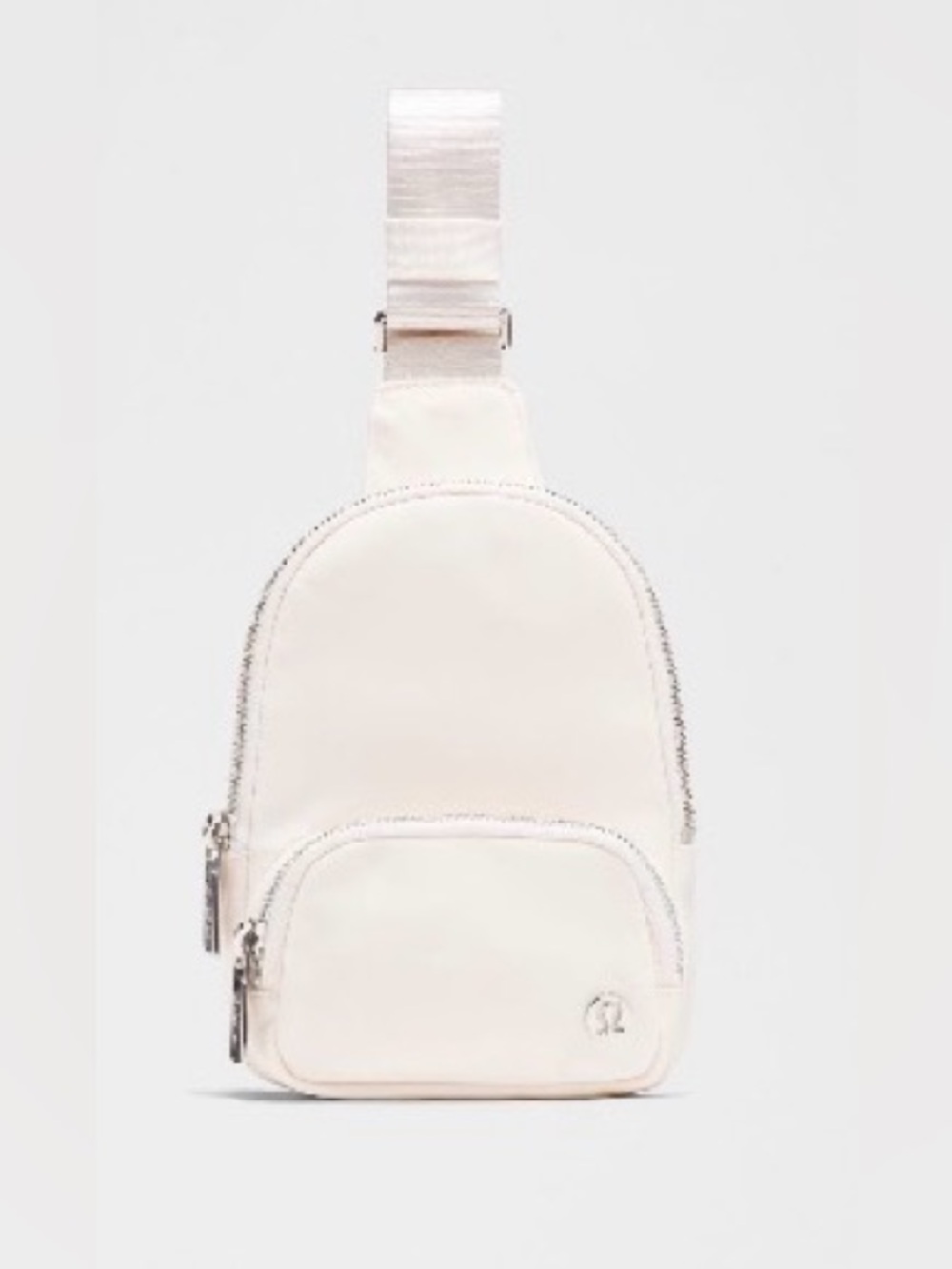 Lululemon Everywhere Sling Bag
Small 2L